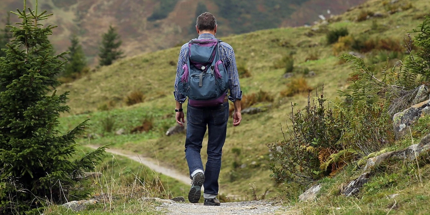Bucket List Hikes – 100+ Ideas & Tips